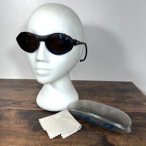 Julbo Glacier Sunglasses Spectron 3 lenses black frame blue mirror side shields